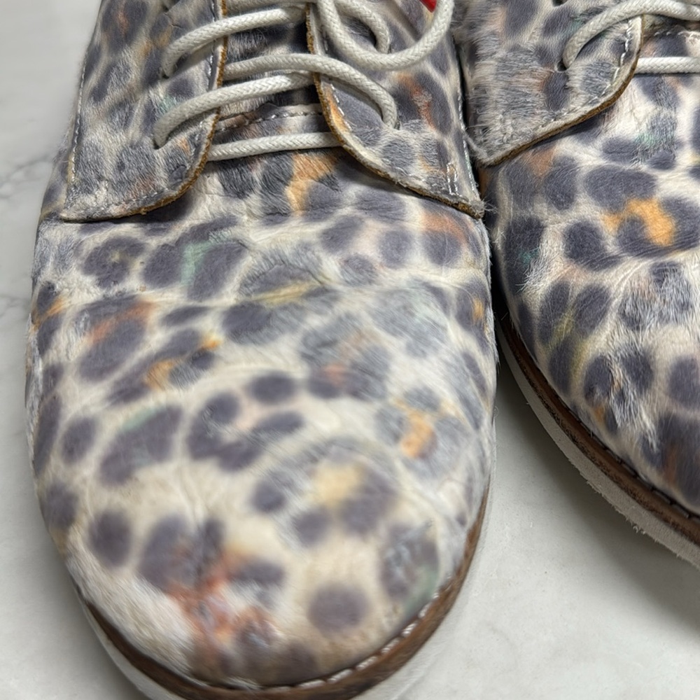 Leopard Print Leather Lace-Up Flats - Women - Picture 12 of 12
